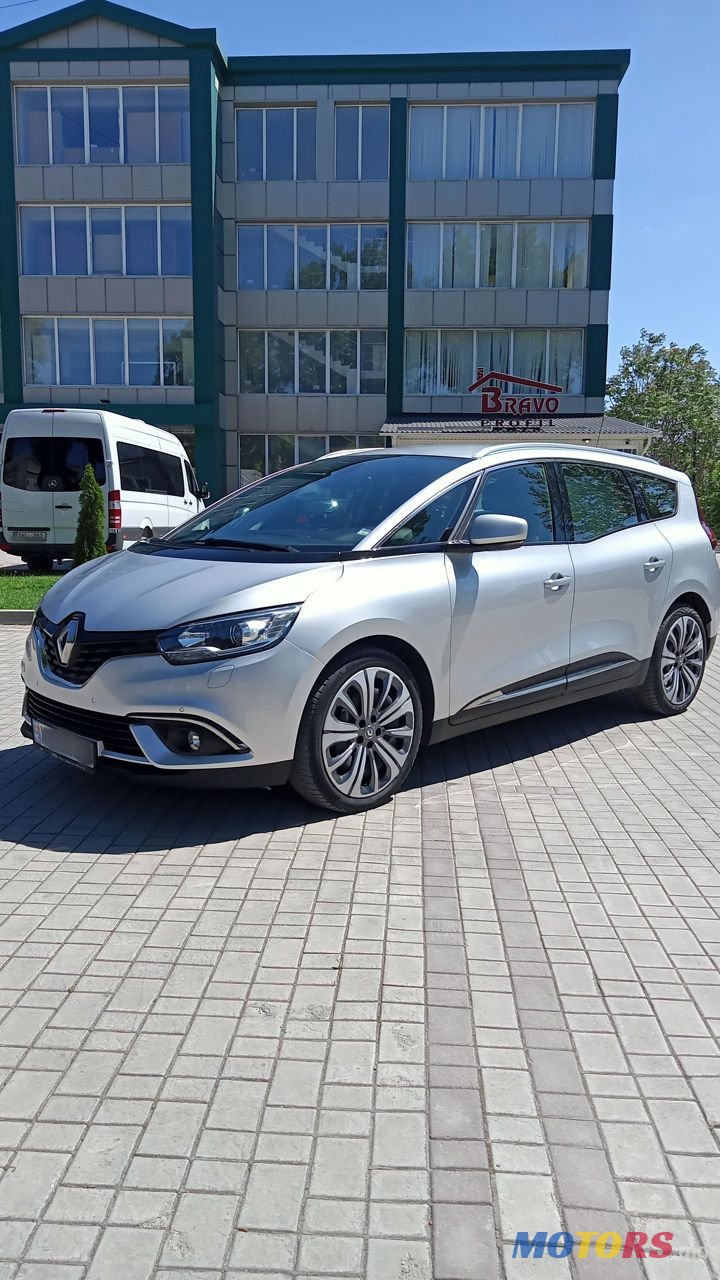 2018' Renault Grand Scenic photo #2