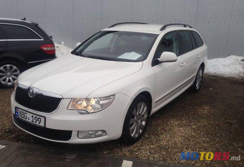 2012' Skoda Superb photo #1