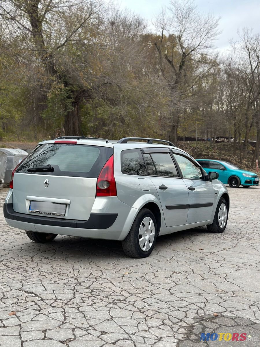 2004' Renault Megane photo #3