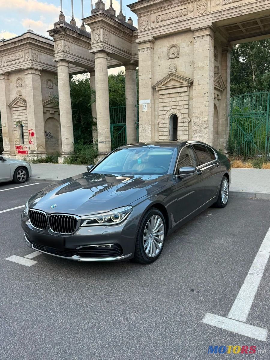 2017' BMW 7 Series photo #4
