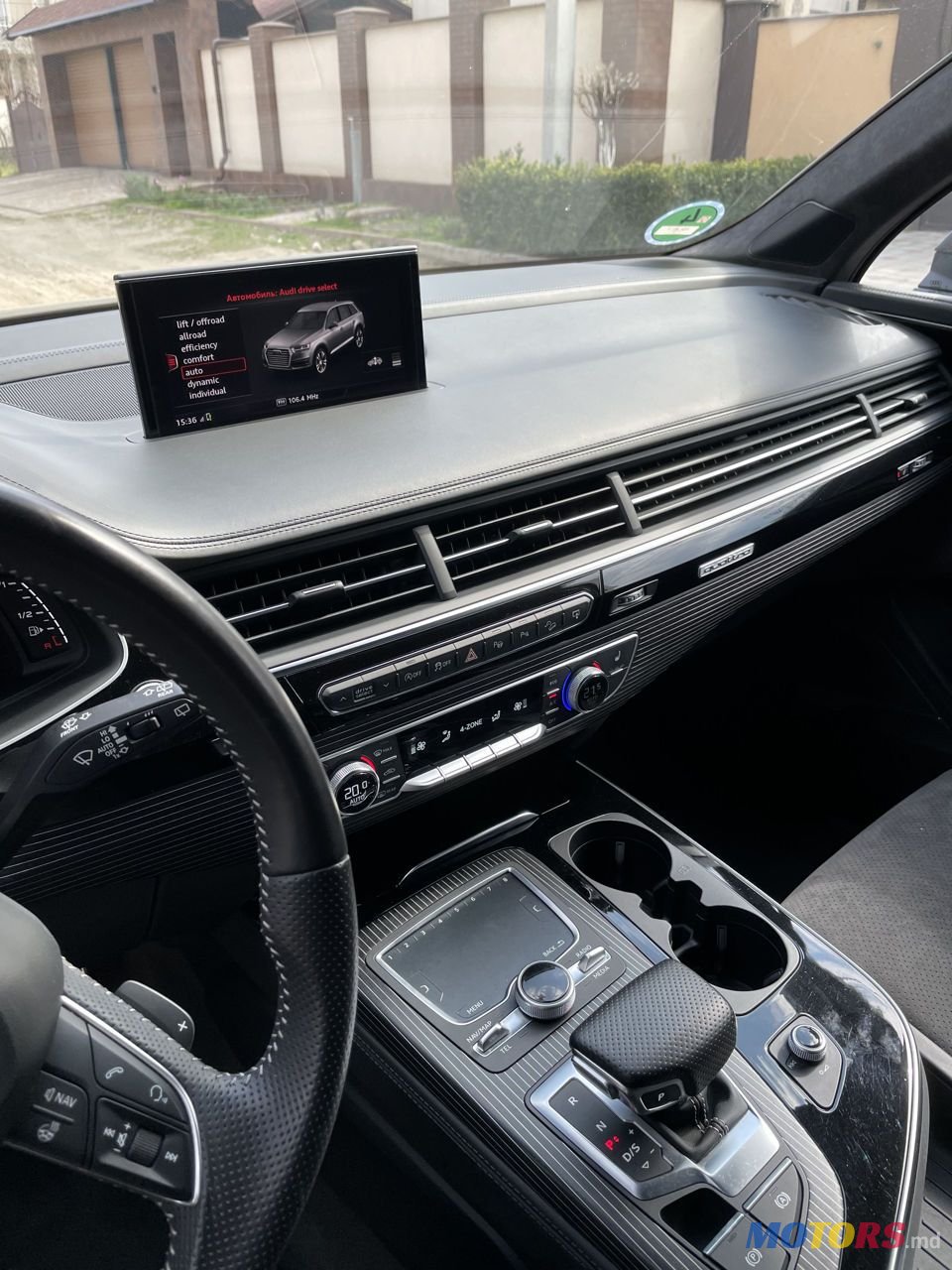 2017' Audi Q7 photo #6