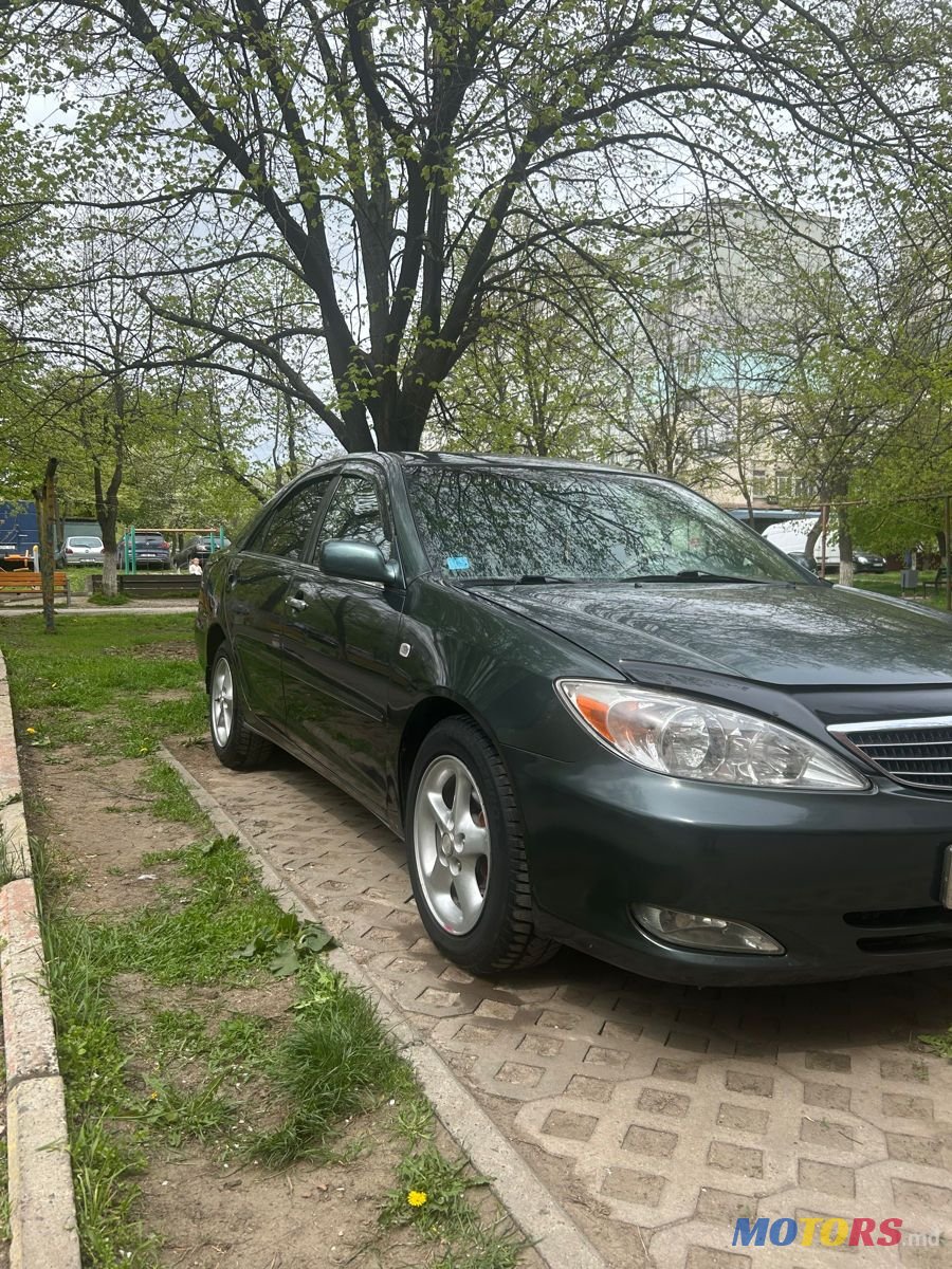2002' Toyota Camry photo #3