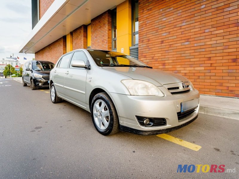 2006' Toyota Corolla photo #2