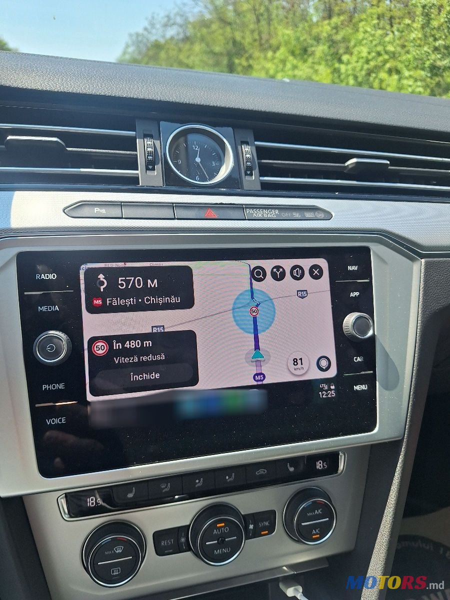 2018' Volkswagen Passat photo #6