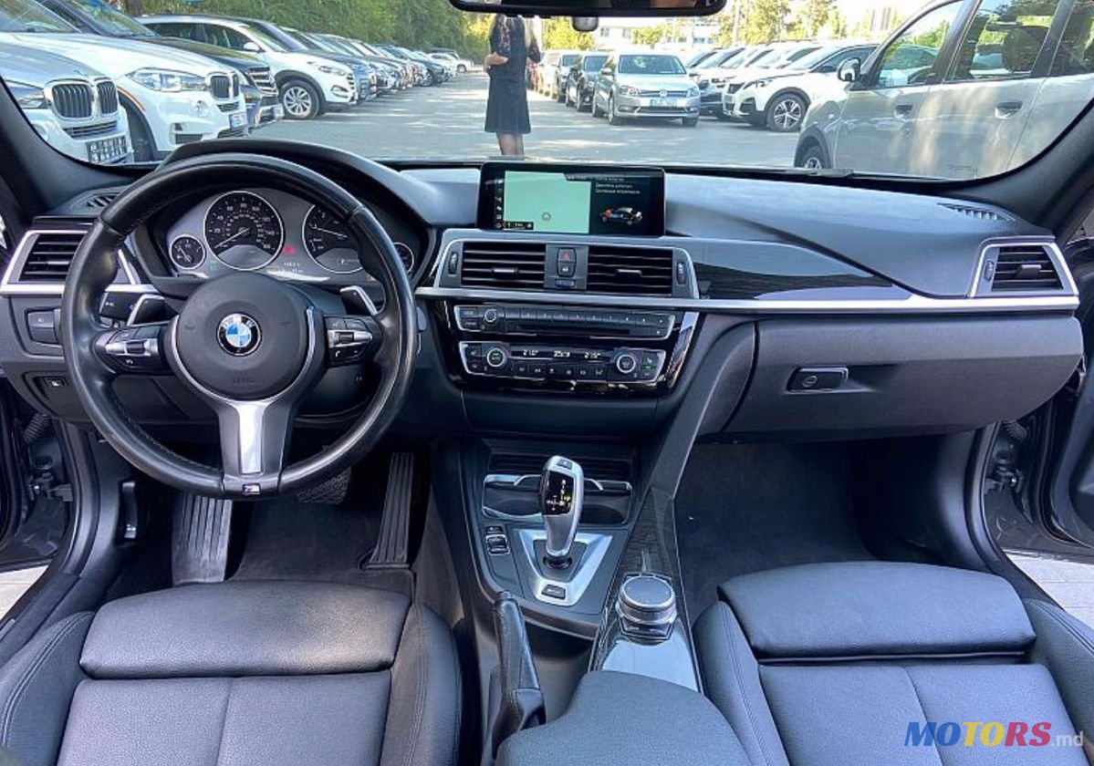 2017' BMW 3 Series photo #5