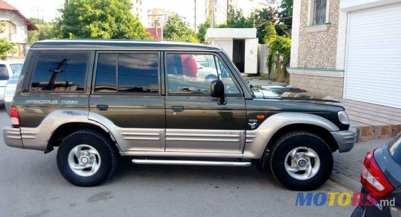 1998' Hyundai Galloper photo #1