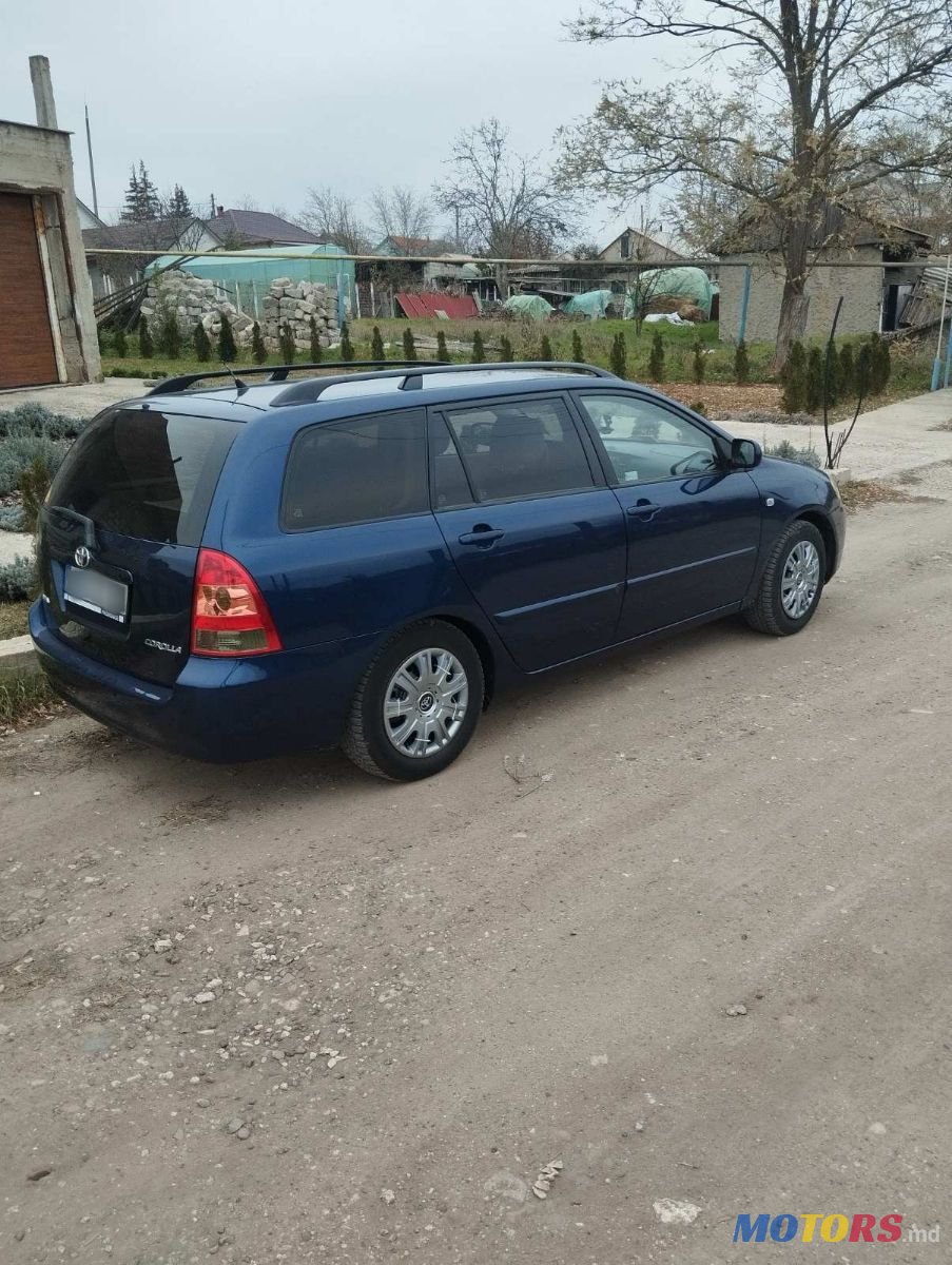 2005' Toyota Corolla photo #3