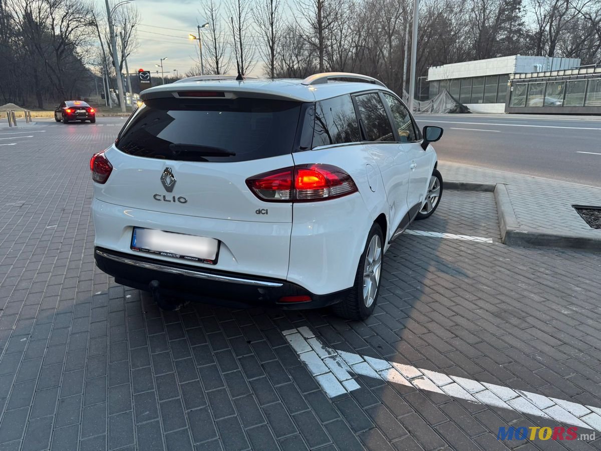 2015' Renault Clio photo #4