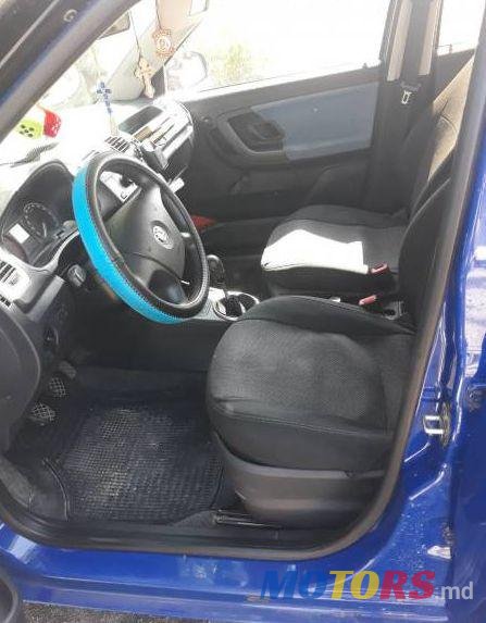 2009' Skoda Fabia photo #1