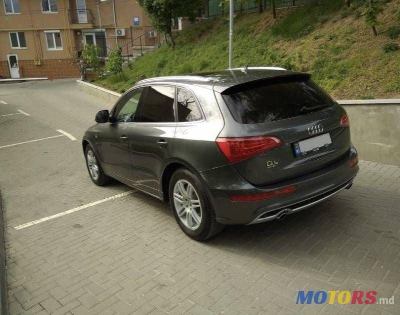 2012' Audi Q5 photo #1