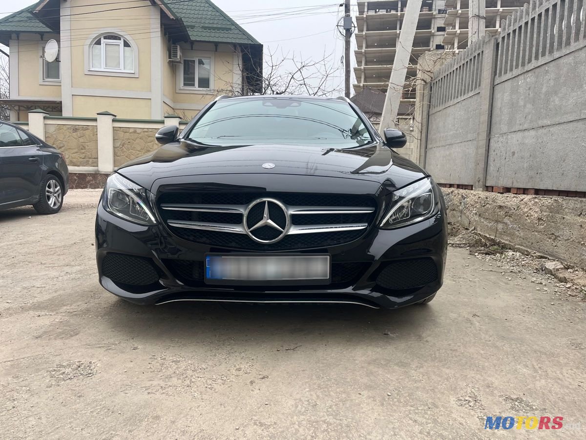 2016' Mercedes-Benz C-Class photo #1