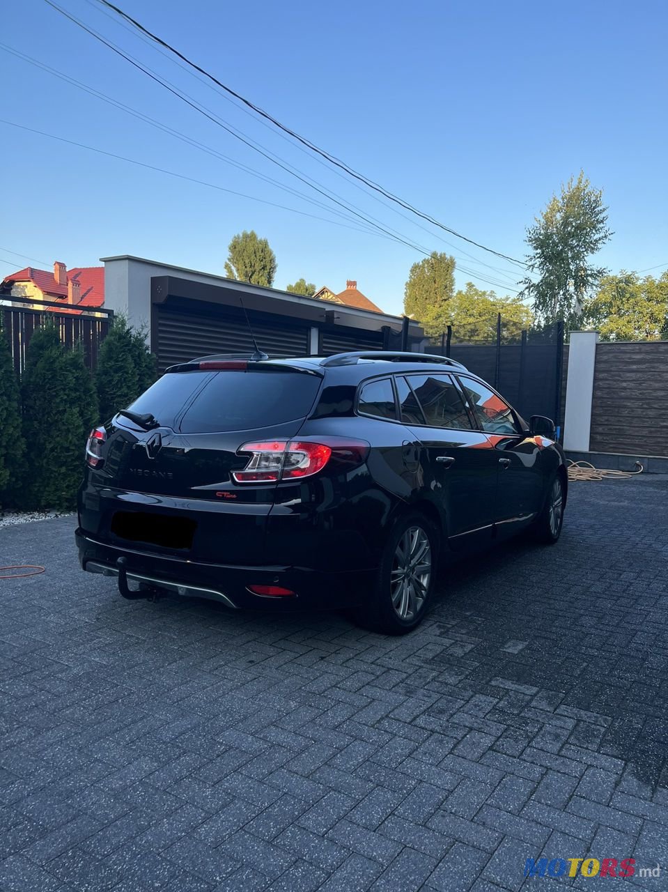 2012' Renault Megane photo #5