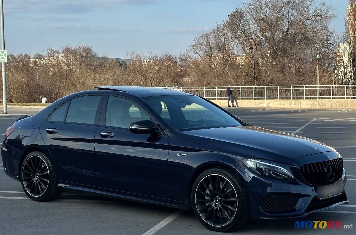 2017' Mercedes-Benz C-Class Amg photo #2