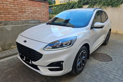 2022' Ford Kuga