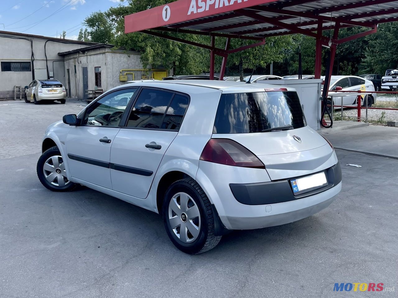 2005' Renault Megane photo #4