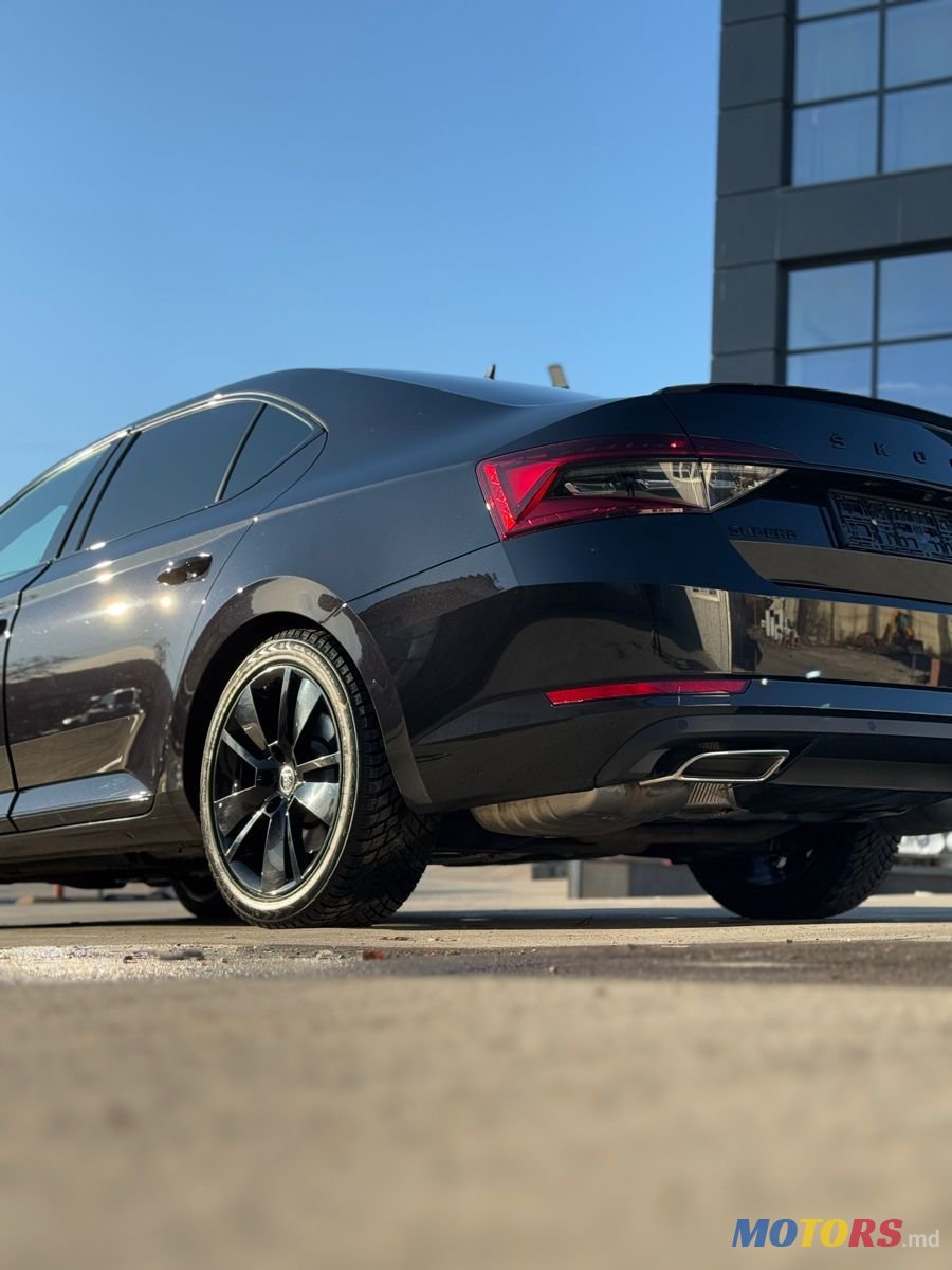 2020' Skoda Superb photo #2