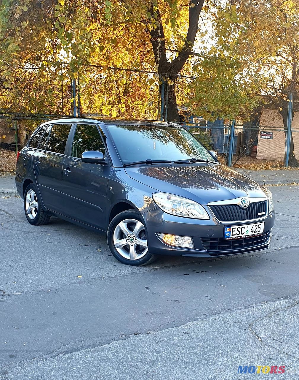 2012' Skoda Fabia photo #3