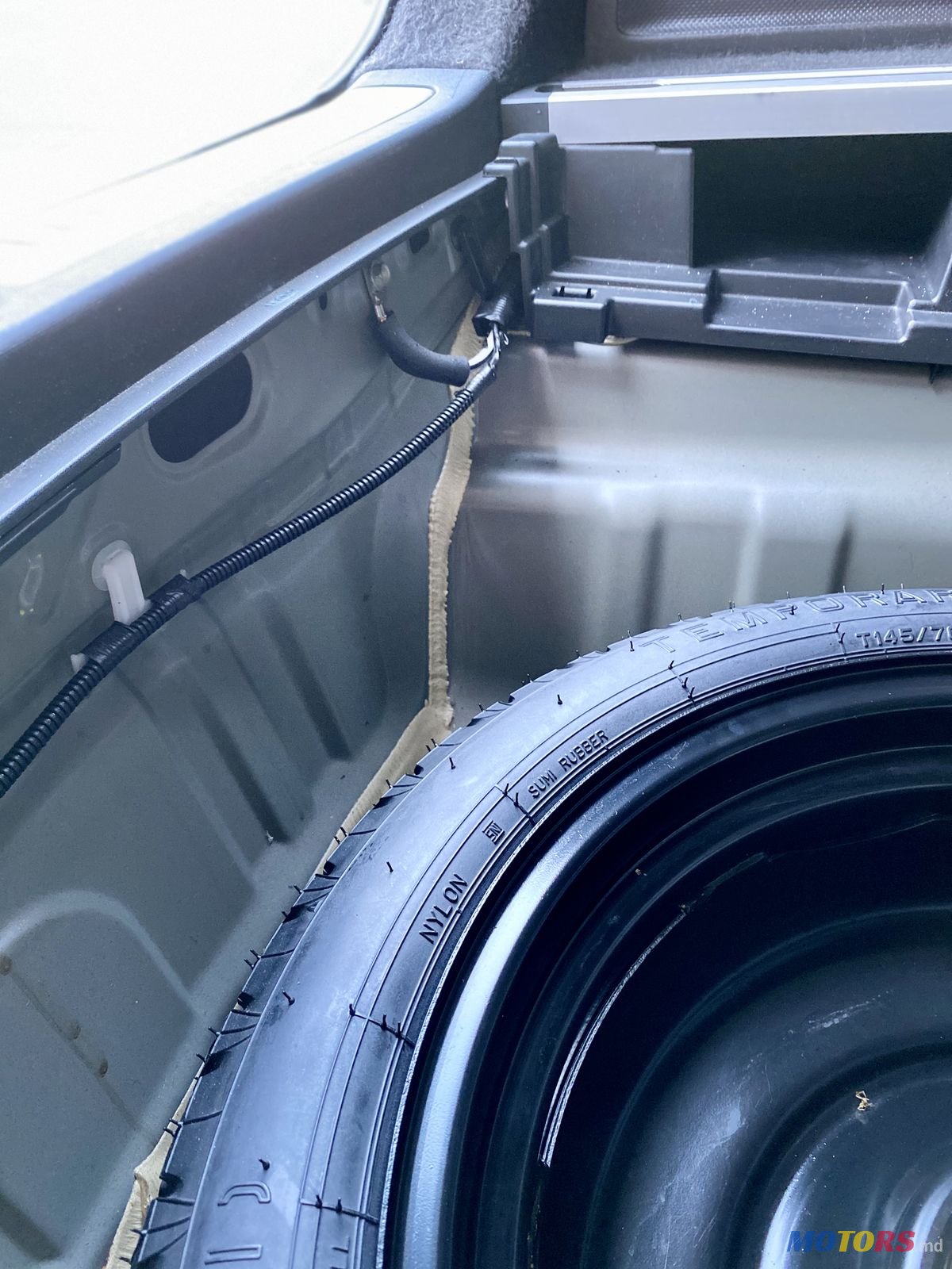 2012' Toyota Avensis photo #6