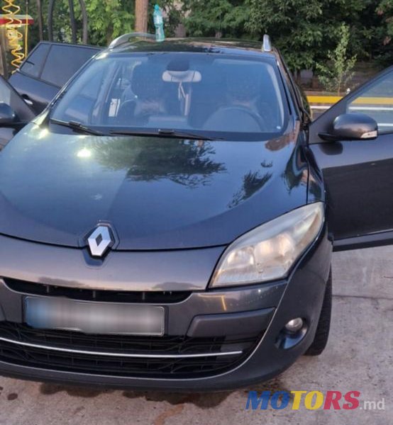 2010' Renault Megane photo #6