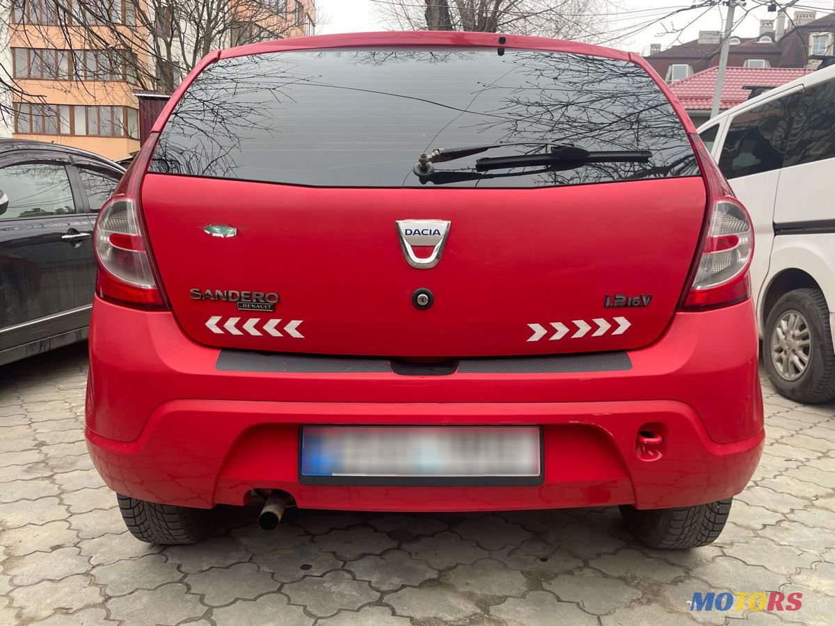 2010' Dacia Sandero photo #4