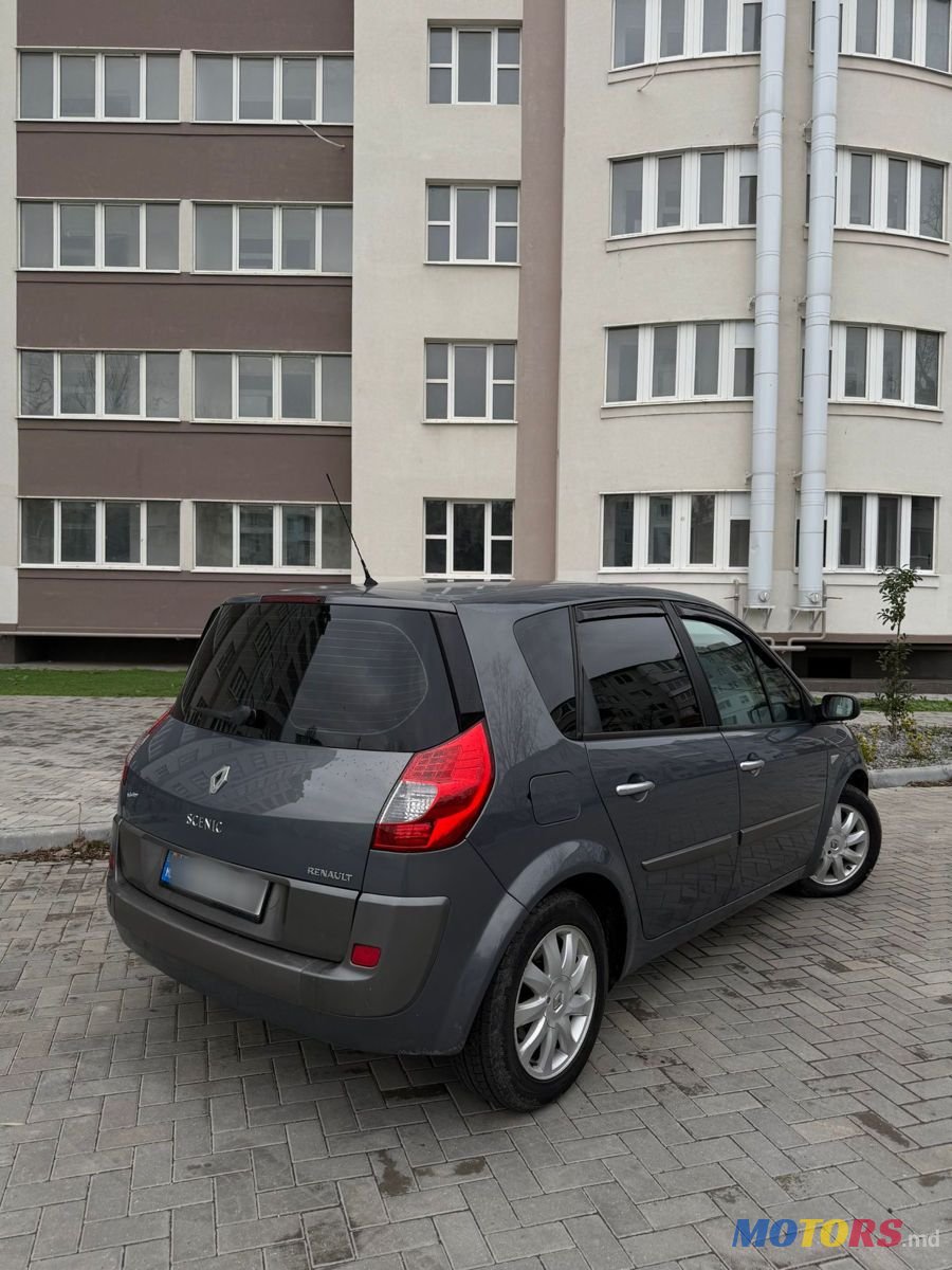 2008' Renault Scenic photo #4