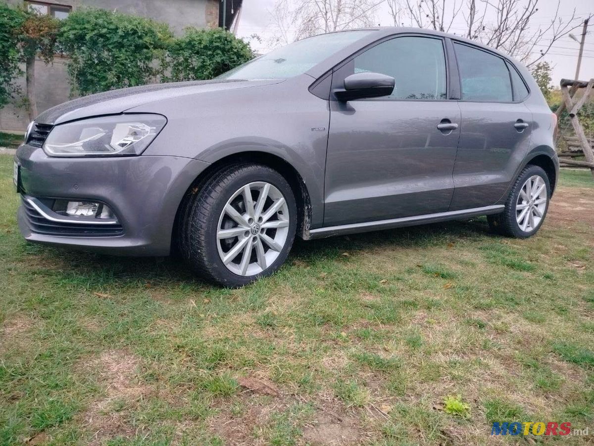 2015' Volkswagen Polo photo #4