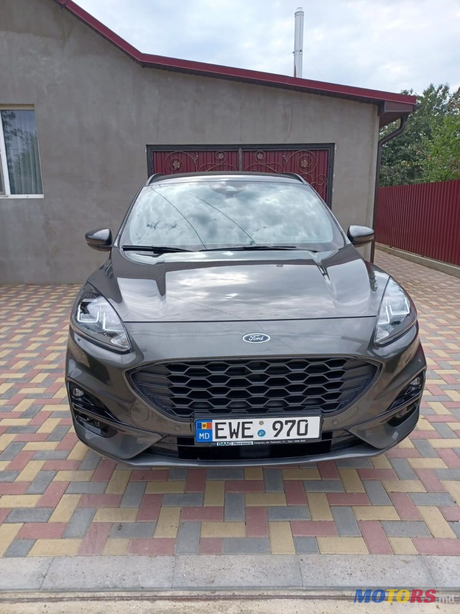 2022' Ford Kuga photo #3