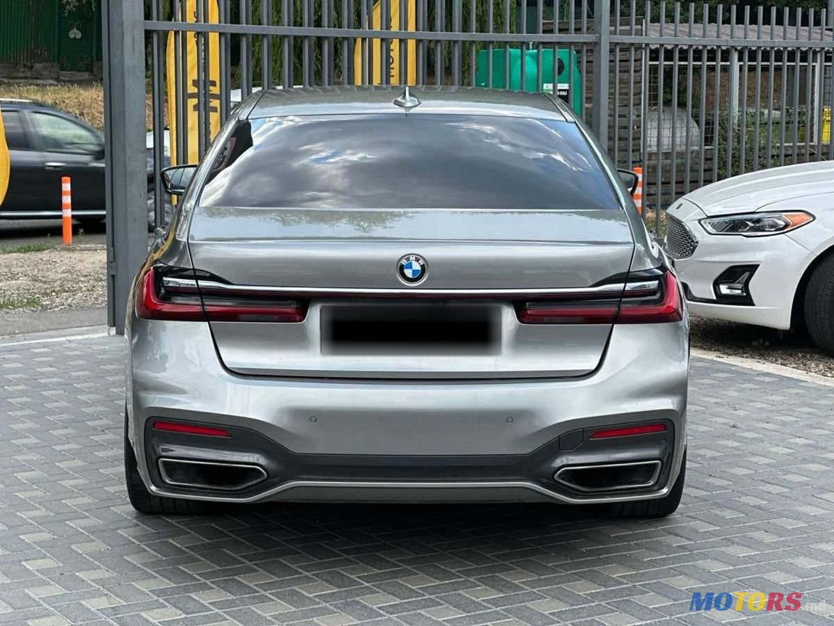 2019' BMW 7 Series photo #4