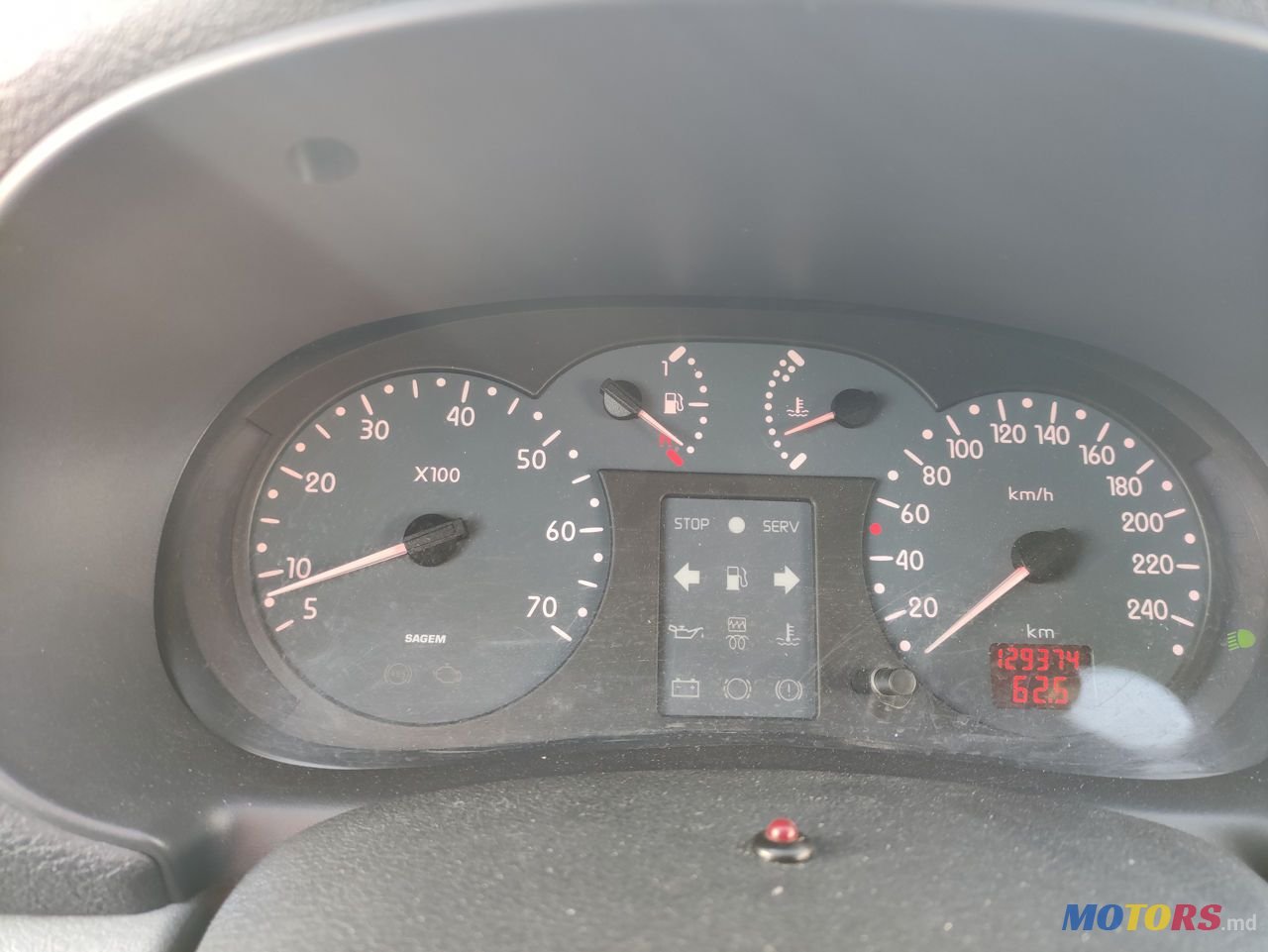 2002' Renault Clio Symbol photo #6