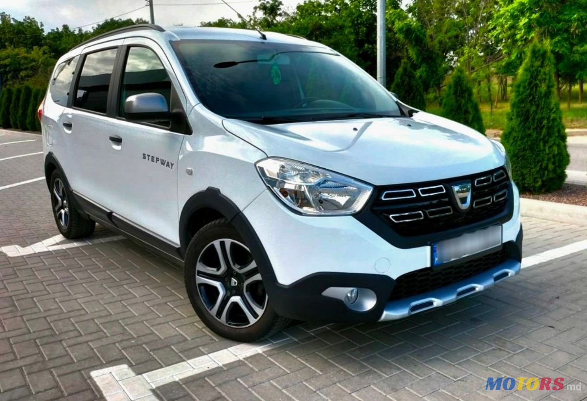 2017' Dacia Lodgy photo #2