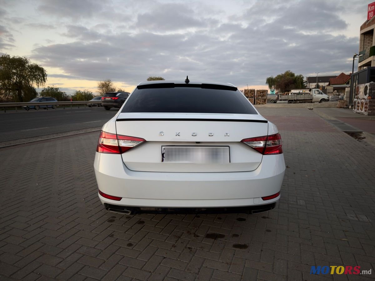 2021' Skoda Superb photo #3