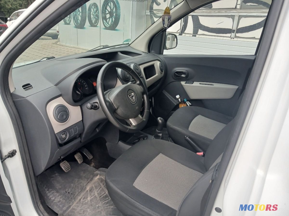 2014' Dacia Dokker photo #6