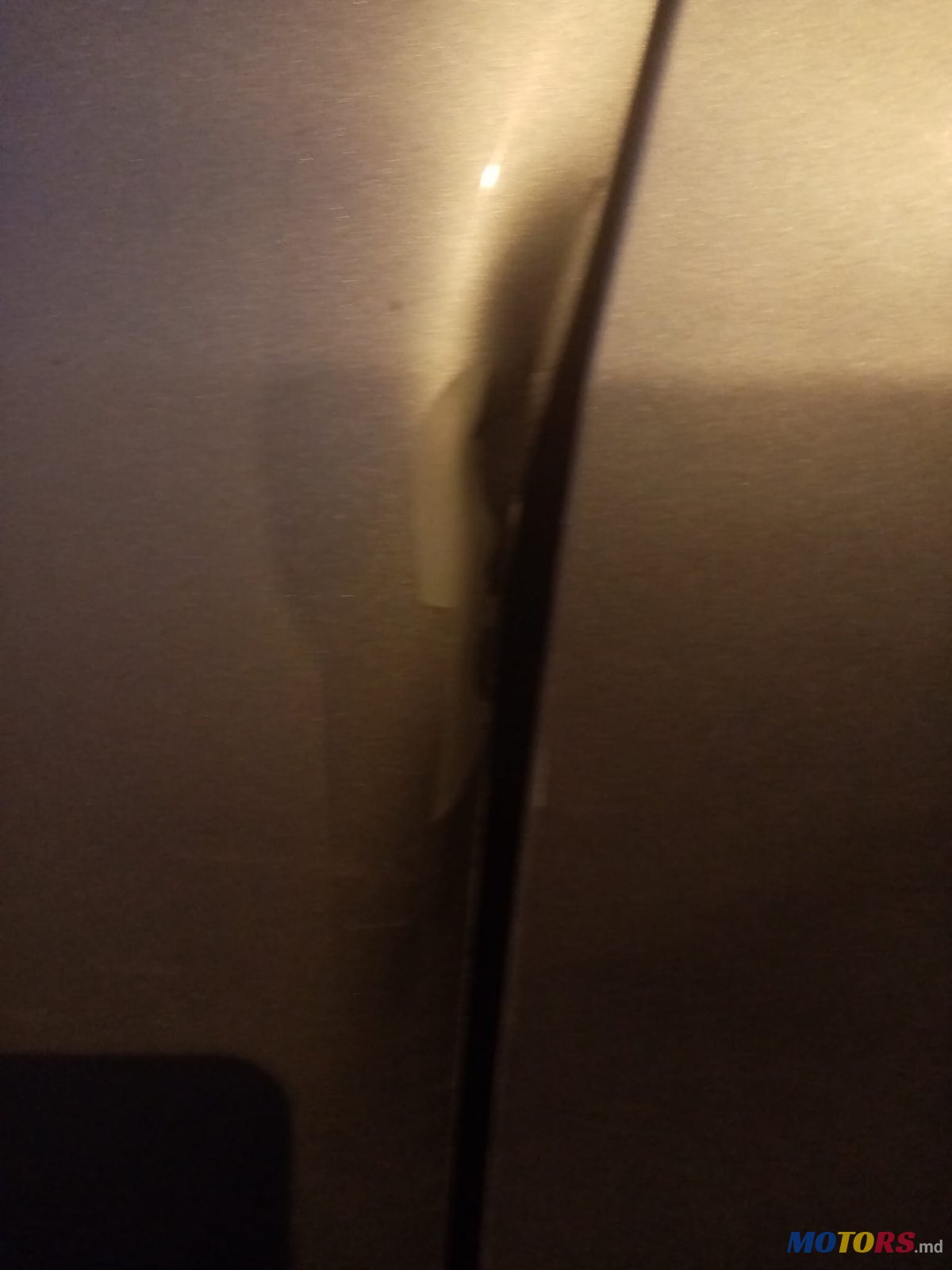 2004' Volkswagen Touran photo #6