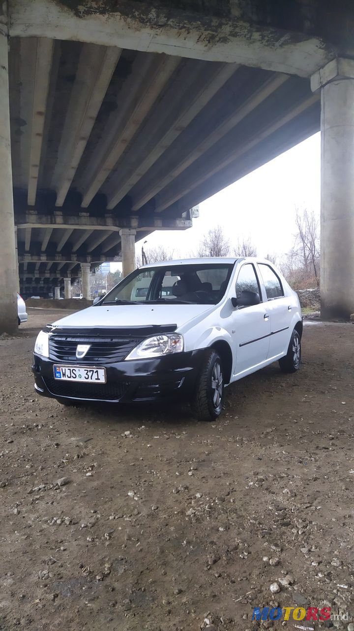 2012' Dacia Logan photo #3