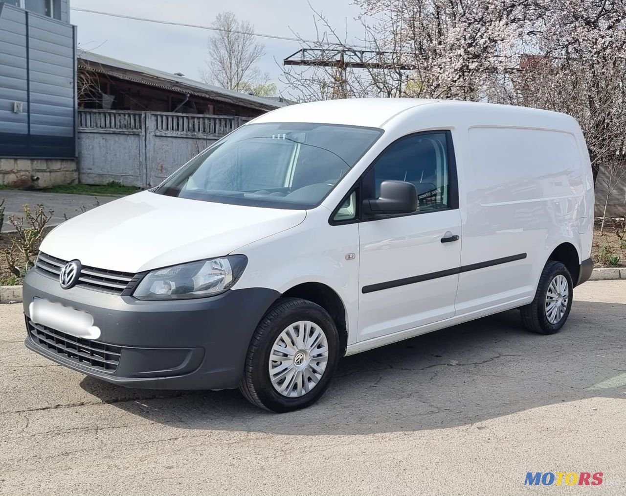 2015' Volkswagen Caddy photo #1