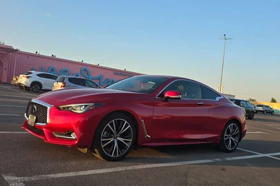 2022' Infiniti Q60