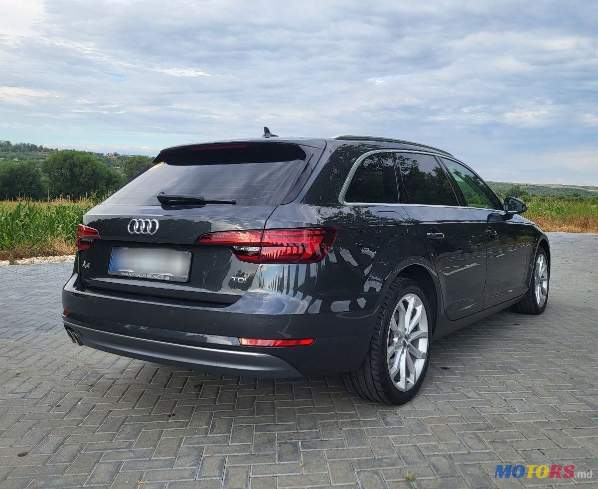 2018' Audi A4 Avant photo #4