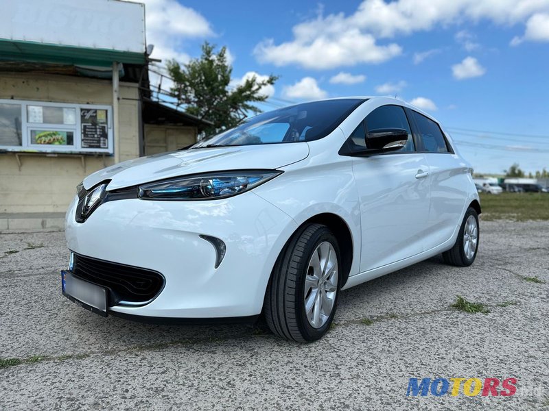 2014' Renault Zoe photo #2