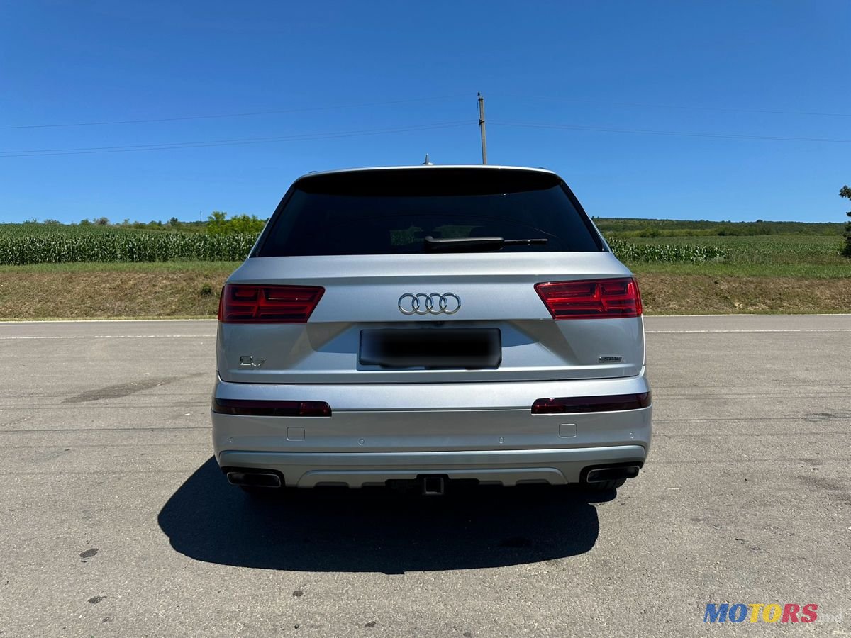 2017' Audi Q7 photo #2