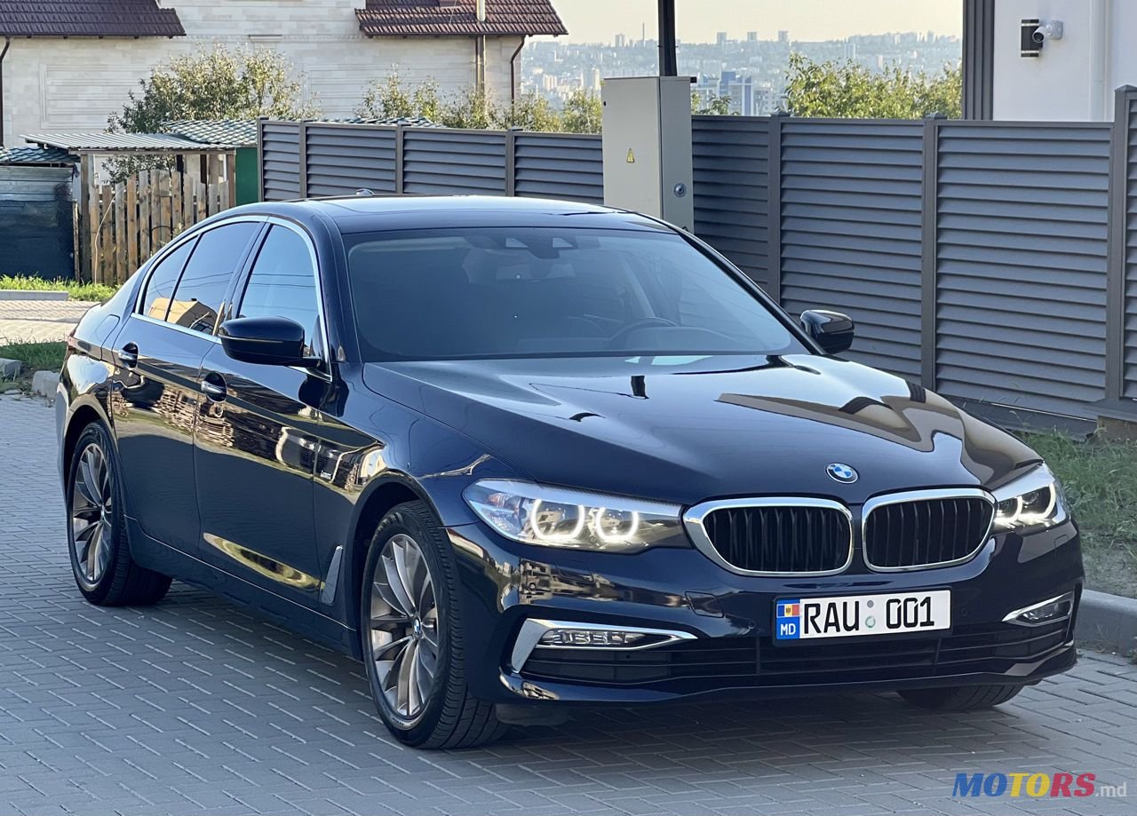 2017' BMW 5 Series photo #3