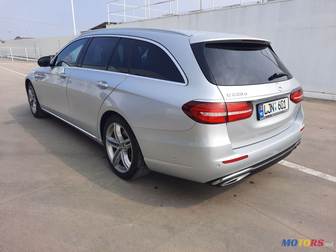 2016' Mercedes-Benz E Класс photo #4