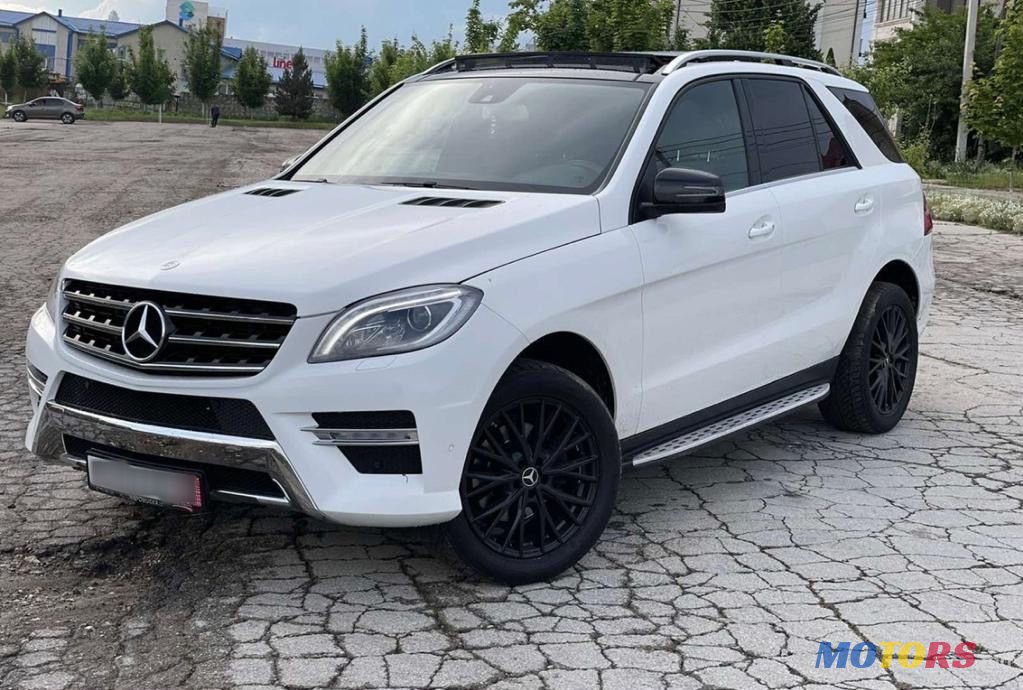 2014' Mercedes-Benz M-Class photo #2