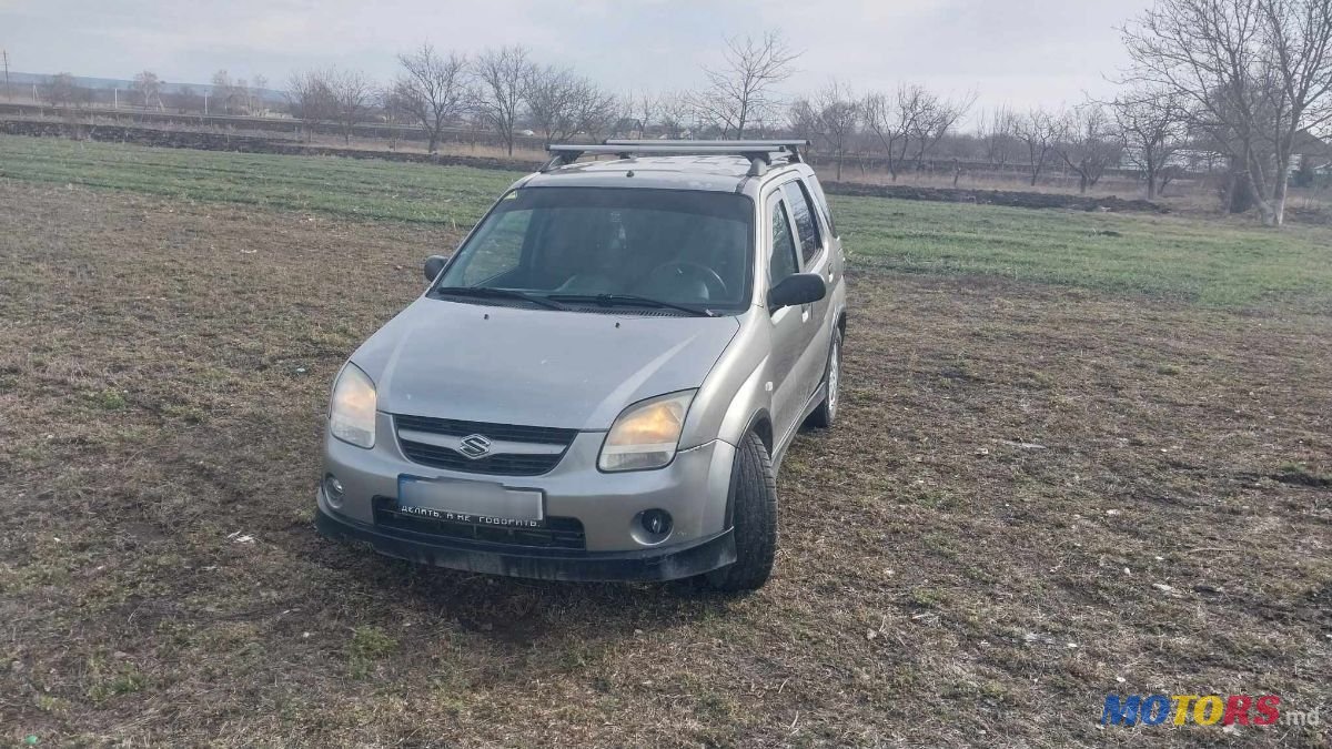 2004' Suzuki Ignis photo #3