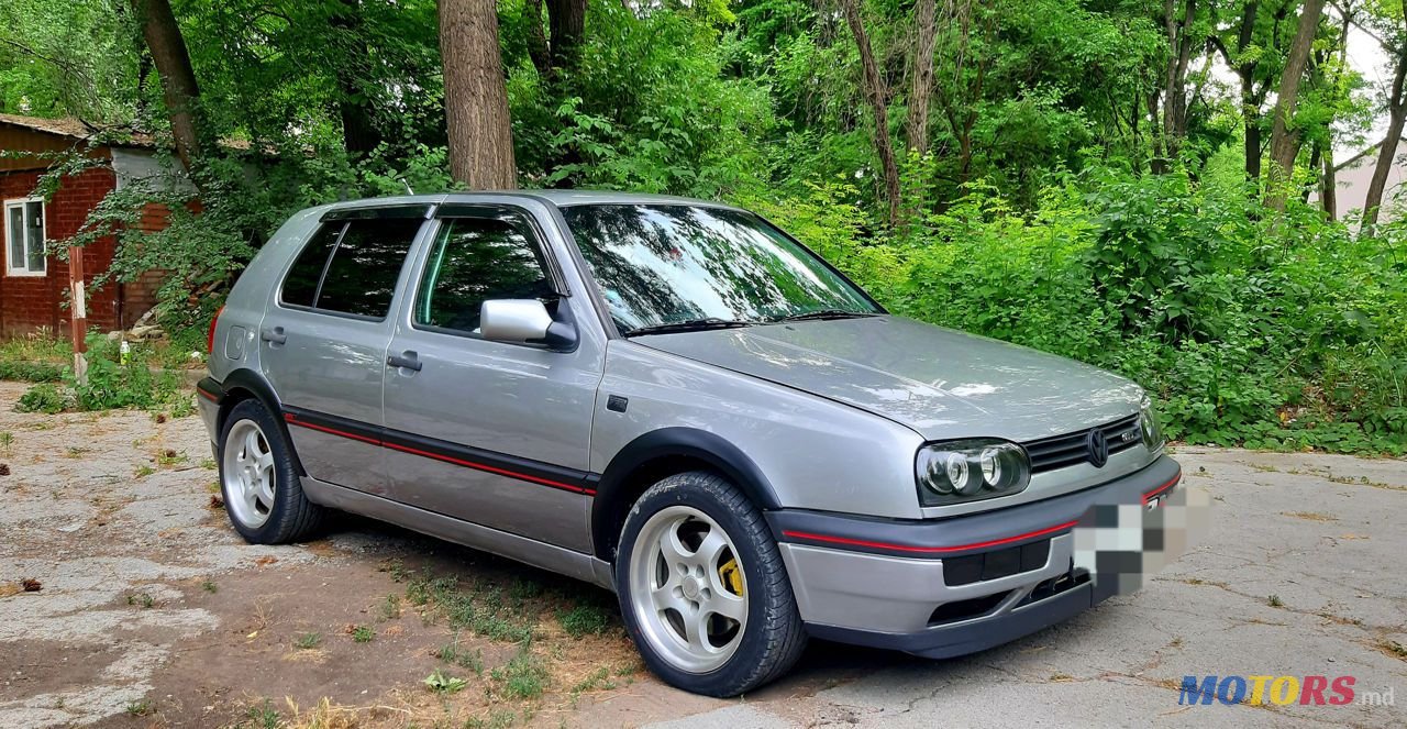 1995' Volkswagen Golf photo #2
