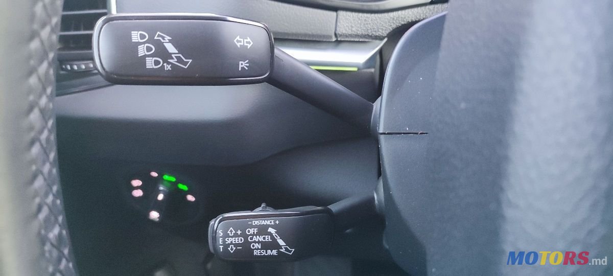 2019' Skoda Karoq photo #4