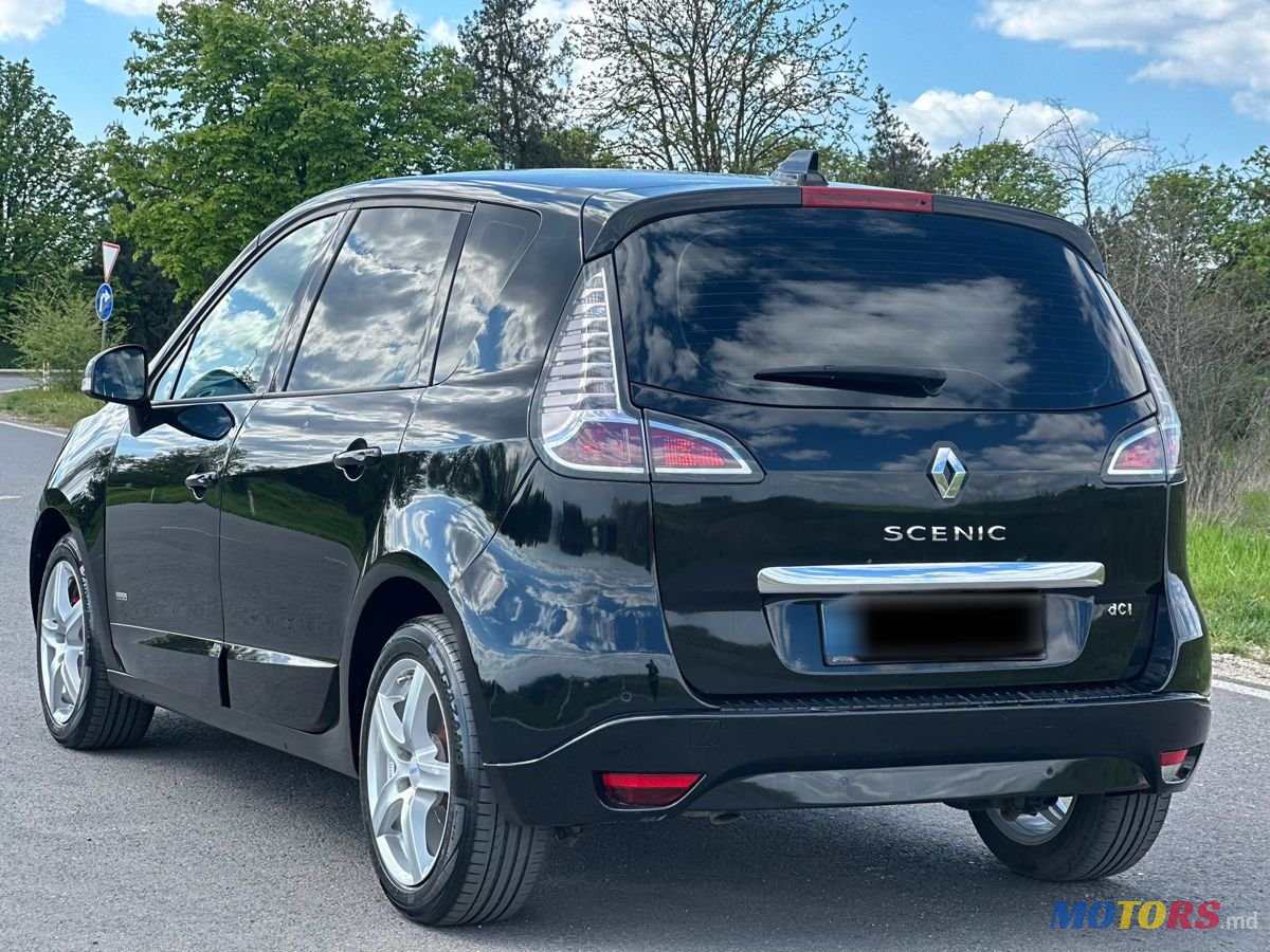 2012' Renault Scenic photo #4