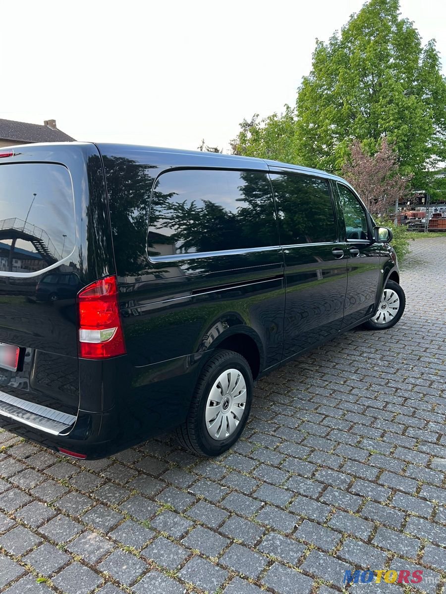 2015' Mercedes-Benz Vito photo #4