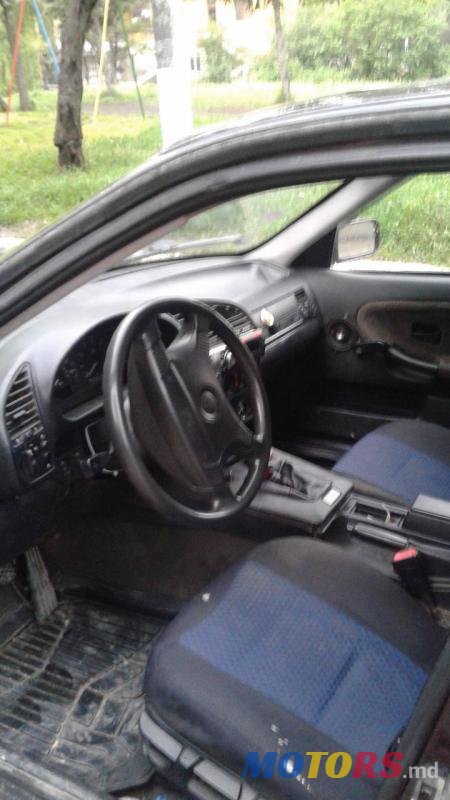 1993' BMW 3 Series photo #3