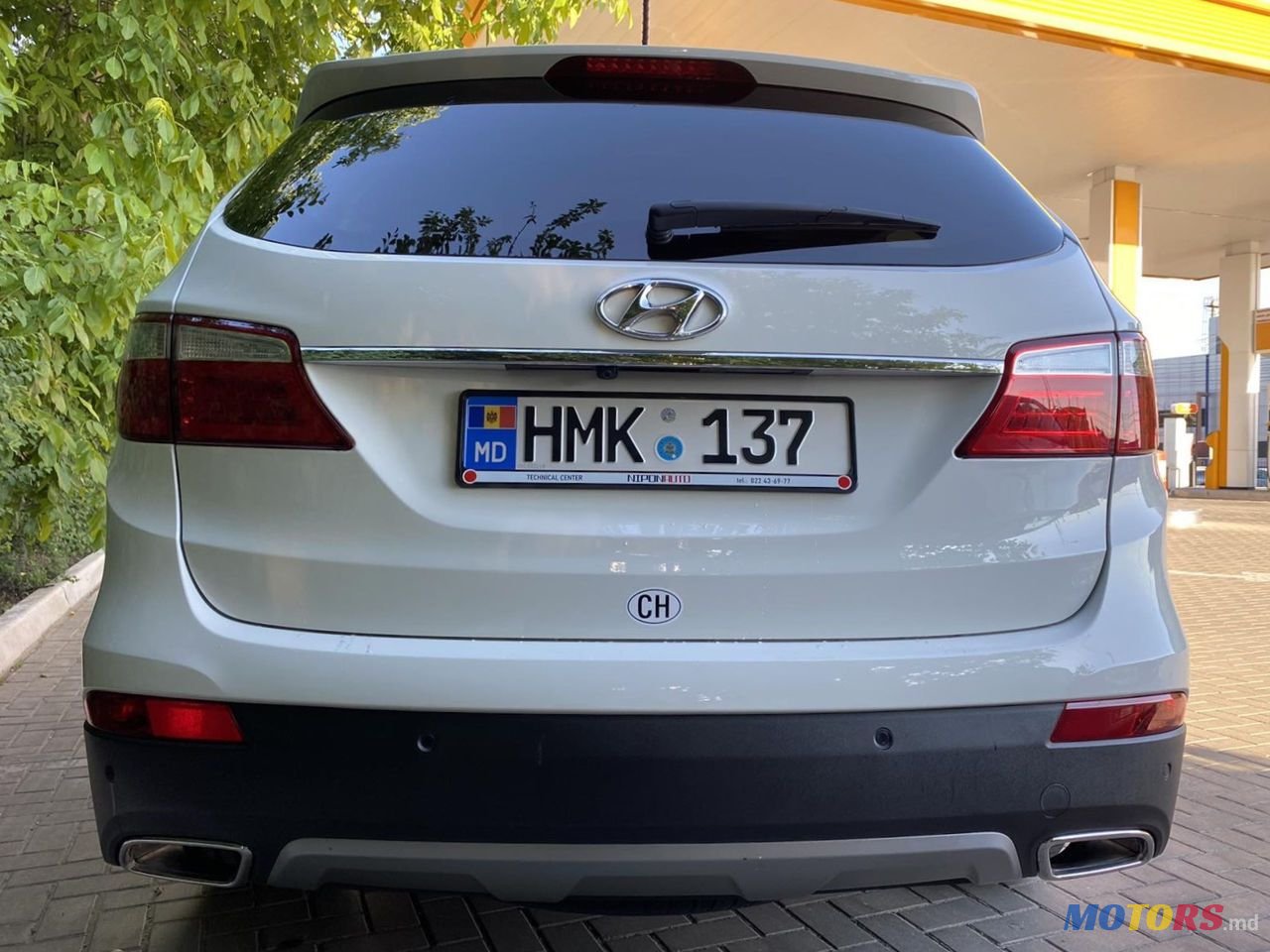 2016' Hyundai Santa Fe photo #3