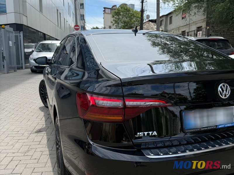 2019' Volkswagen Jetta photo #3